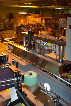 Willett 2600 Print & Apply Pressure Sensitive Labeler