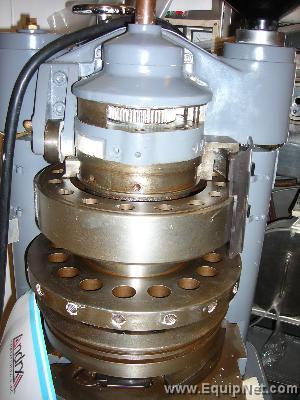 Manesty 16 Station Beta Press (needs repair)