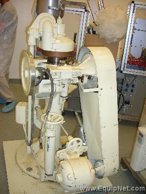 Stokes B2 16 Station Rotary Tablet Press
