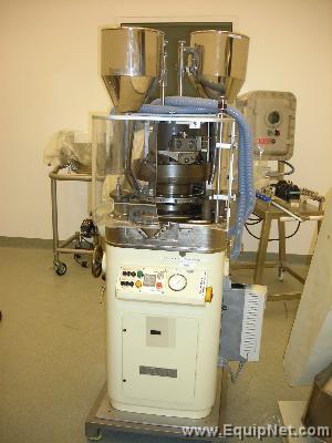 Kilian Bi Layer 20 Station Rotary Tablet Press