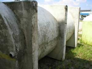 2500 Gallon Horizontal Fiberglass Tank 
