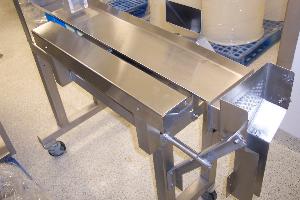 Stainless Steel Vibratory Feeder for Capsules with Empty Capsule Eliminator