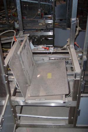 Schneider Stainless Steel Horizontal Case Packer with Case Elevator