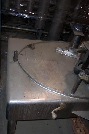 Fogg 18 Head Rotary Filler/Capper