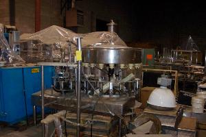 Fogg 18 Head Rotary Filler/Capper