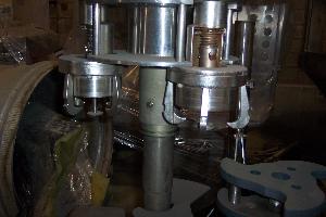 Federal Fogg 6 Head Rotary Filler/Capper