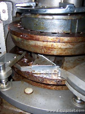 Kilian RT224 Rotary Tablet Press
