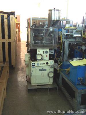 Kilian RT224 Rotary Tablet Press