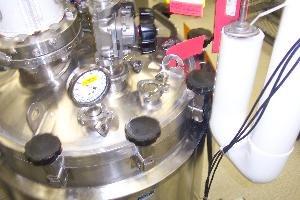 Feldmeier 250 Liter Stainless Steel Non Jacketed Tank w/ Chemineer Mixer