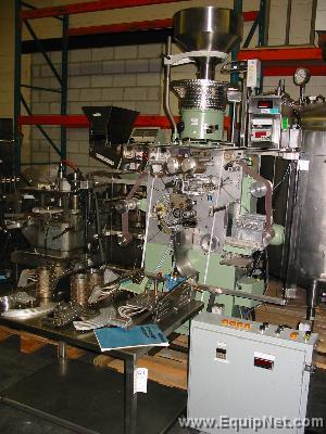 Uhlmann HS4 Vertical Strip Packer