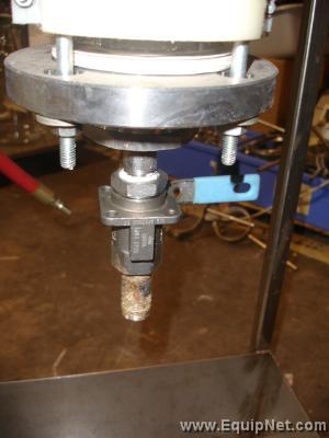 Brawn Pneumatic Mixing Motor and Vessel
