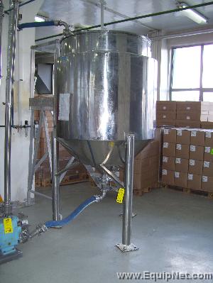 Li-Yuan 1300 litre  Jacketted and Lagged Stainless Steel Tank