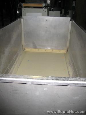 Stainless Steel Feed Hopper / CB-29