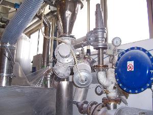 3000 Litre S/S Powder Hopper on Weigh Cells with 3x Govioni Rotory Valves