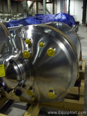 Unused 1200L T&C Tank Mounted on 4 Legs