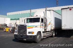 Freightliner Tractor