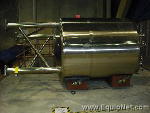 Unused 4,000 Liter Stainless Steel Storage Tank 