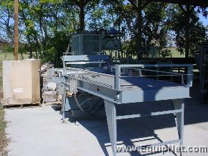 Dyco Gallon Jug De-Bagging Table