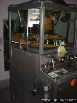 Killian LX21A, 21 Station Rotary Tablet Press