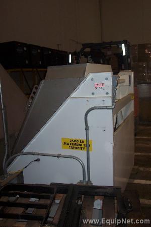 2,500 LB. Capacity Tote Dumper System/ K Tron Feeder