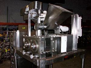 Fitzpatrick L-83 (Roller Compactor) Chilsonator