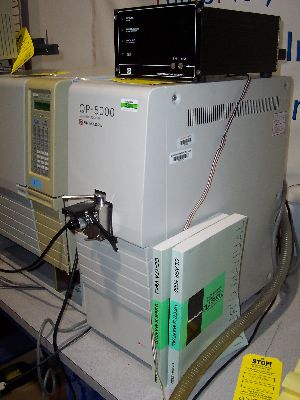 Shimadzu GC-17A w/ QP-5000 Mass Spectrometer