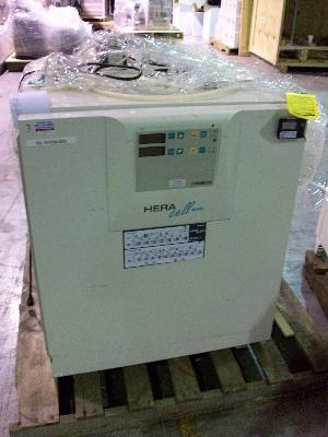 Heraeus HeraCell 240 CO2 Incubator