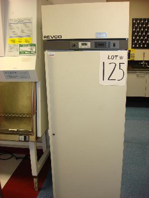 Revco Model REL2304A18 Refrigerator
